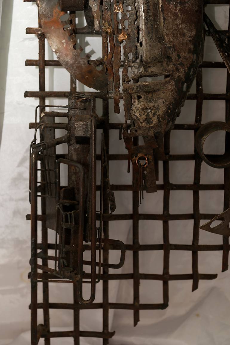 Original Figurative Science/Technology Sculpture by Arnold Gallardo