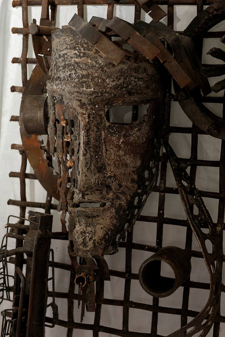 Original Figurative Science/Technology Sculpture by Arnold Gallardo