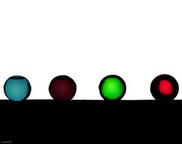 "Colored spheres. Playing with colors - n. 1" (id. 21_91) --   open series available thumb