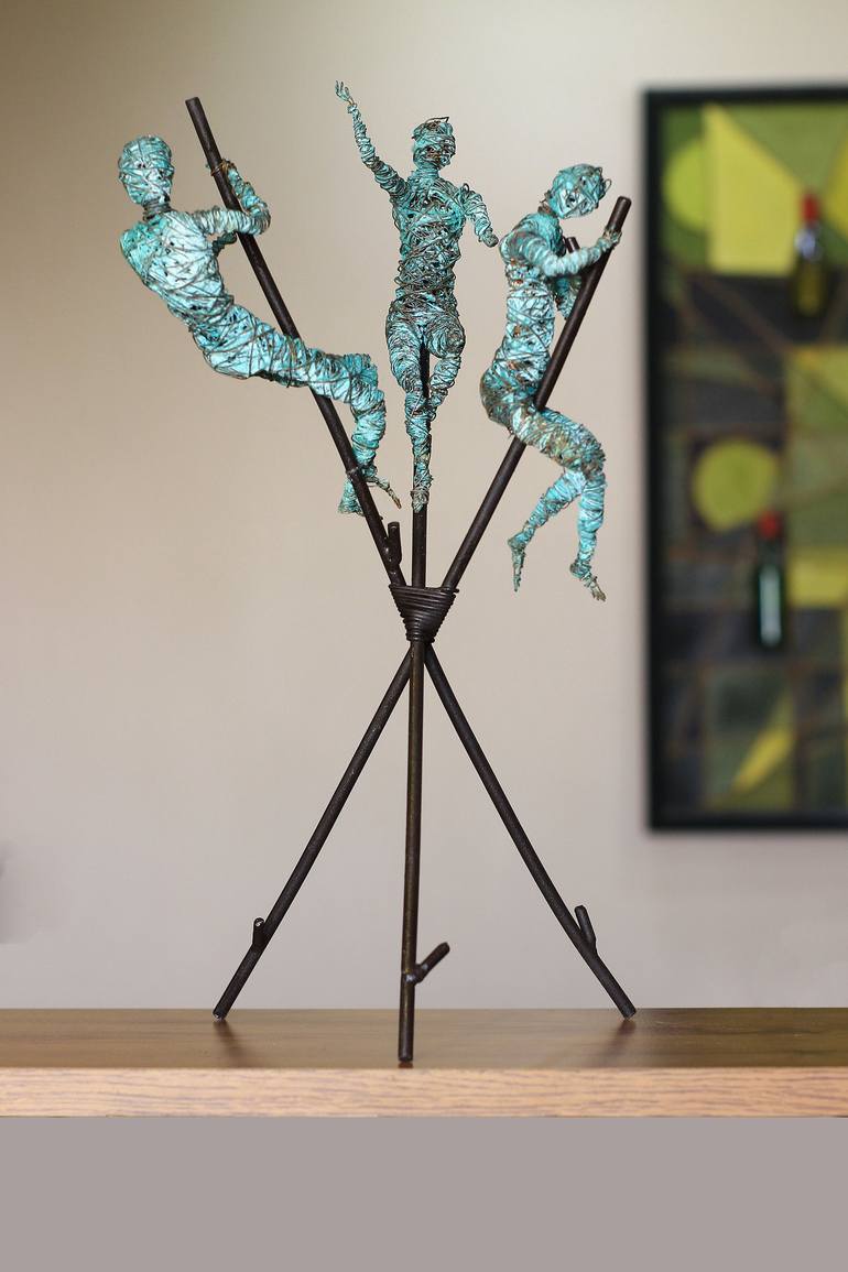 Original Figurative People Sculpture by Narinart Armgallery