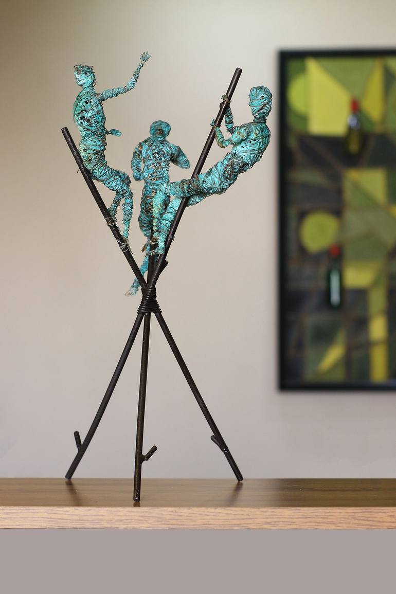 Original Figurative People Sculpture by Narinart Armgallery