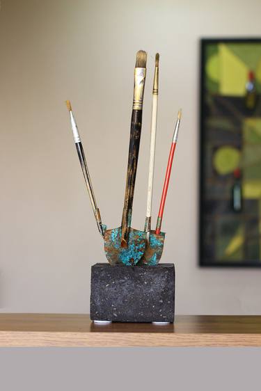 Karen Axikyan/From craft to art 32x14x13cm 1.3kg Copper,Tufa,Wood thumb