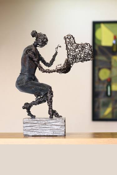 Original Figurative People Sculpture by Narinart Armgallery