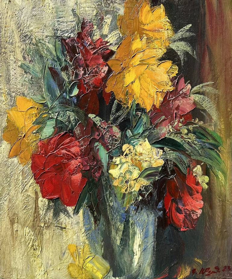 Kamo Atoyan/Textured flowers in vase