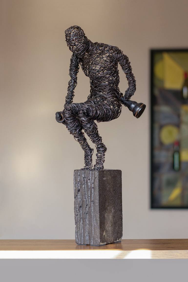 Original Figurative People Sculpture by Narinart Armgallery