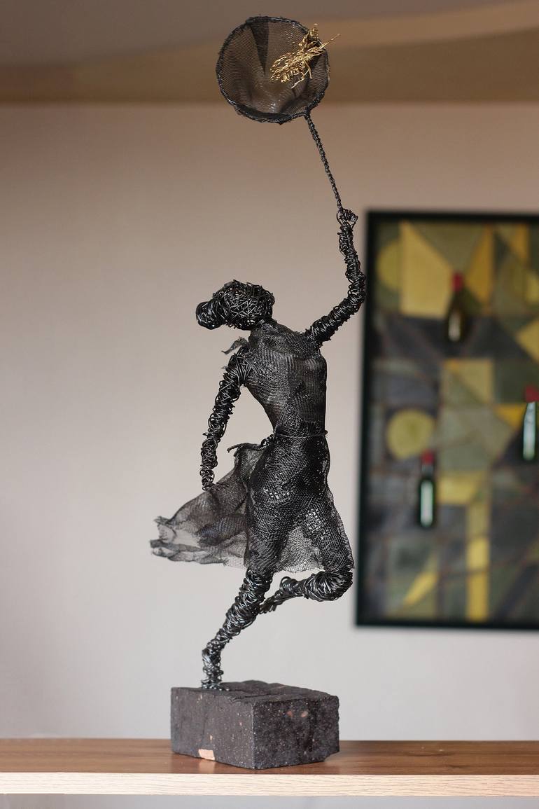 Original Figurative People Sculpture by Narinart Armgallery