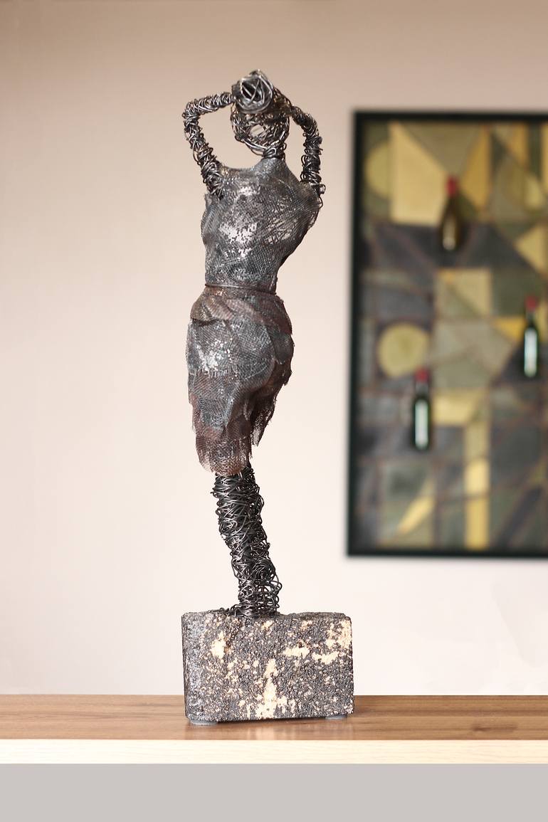 Original Expressionism Women Sculpture by Narinart Armgallery