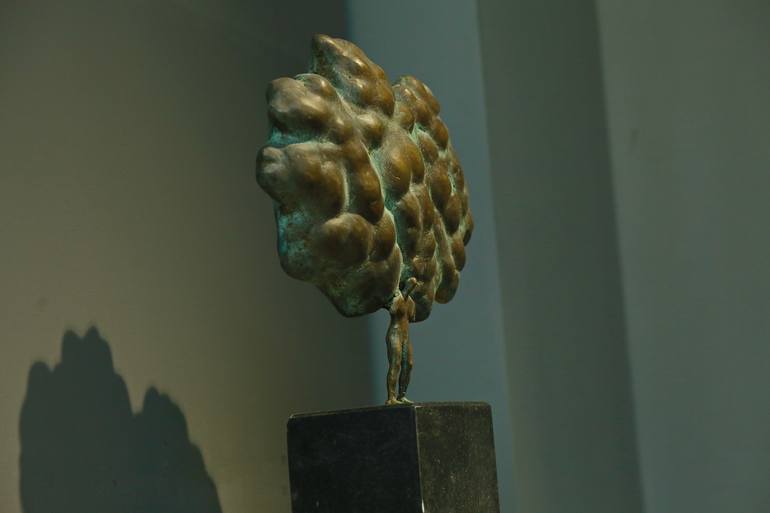 Original Figurative Men Sculpture by Narinart Armgallery