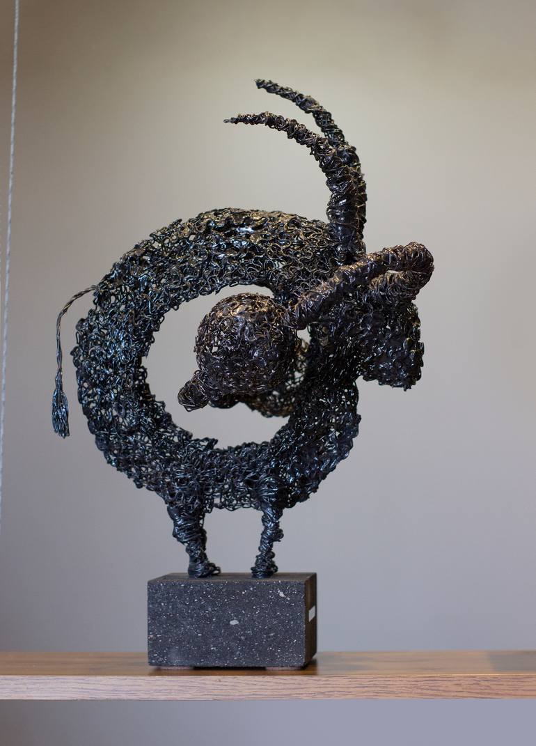 Original Abstract Animal Sculpture by Narinart Armgallery