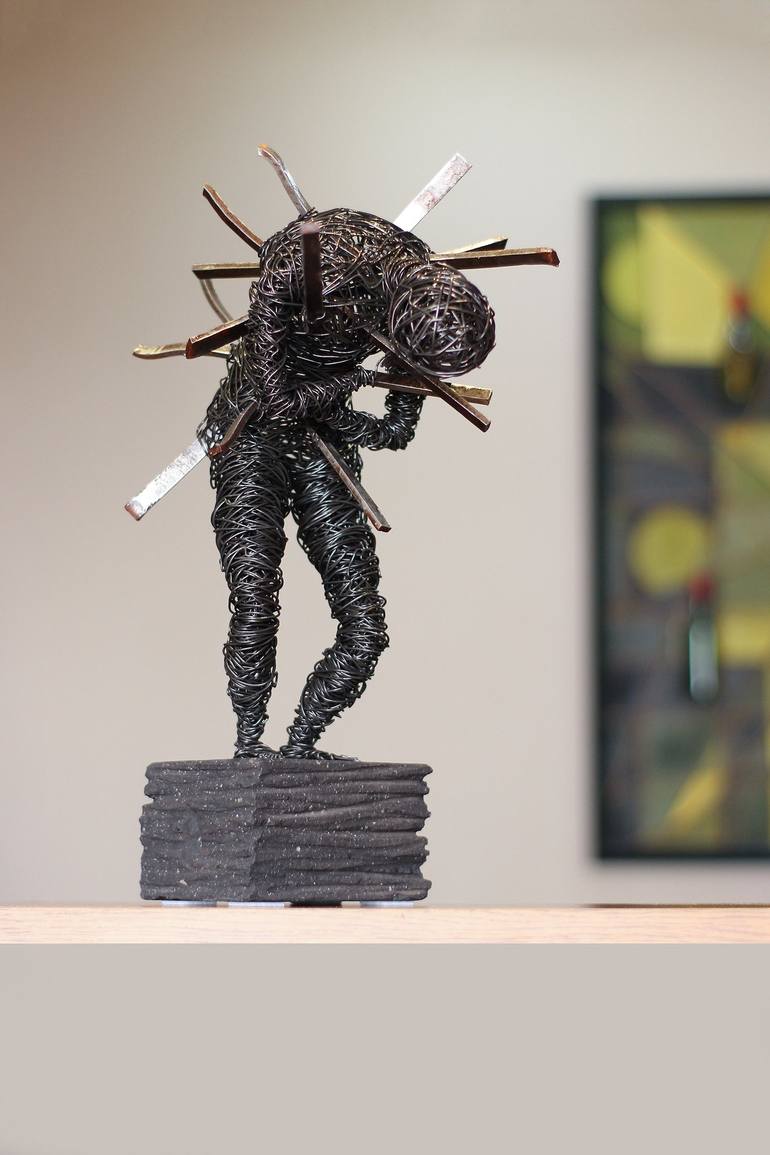 Original Men Sculpture by Narinart Armgallery