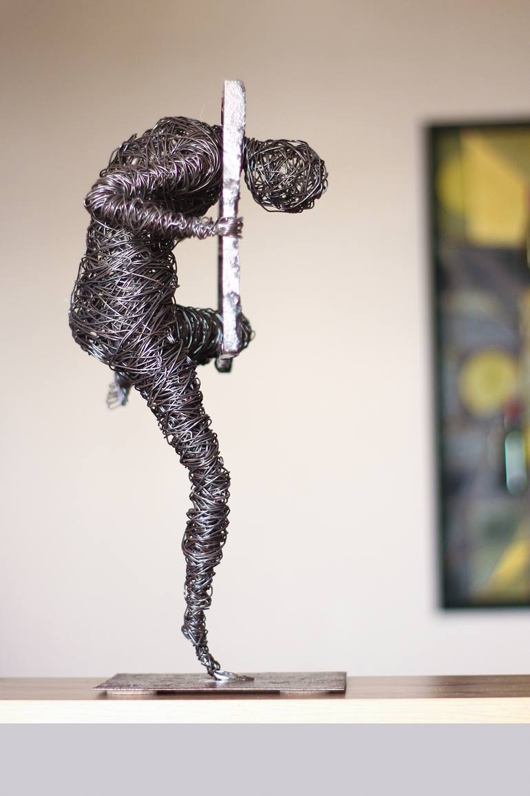 Original Abstract People Sculpture by Narinart Armgallery