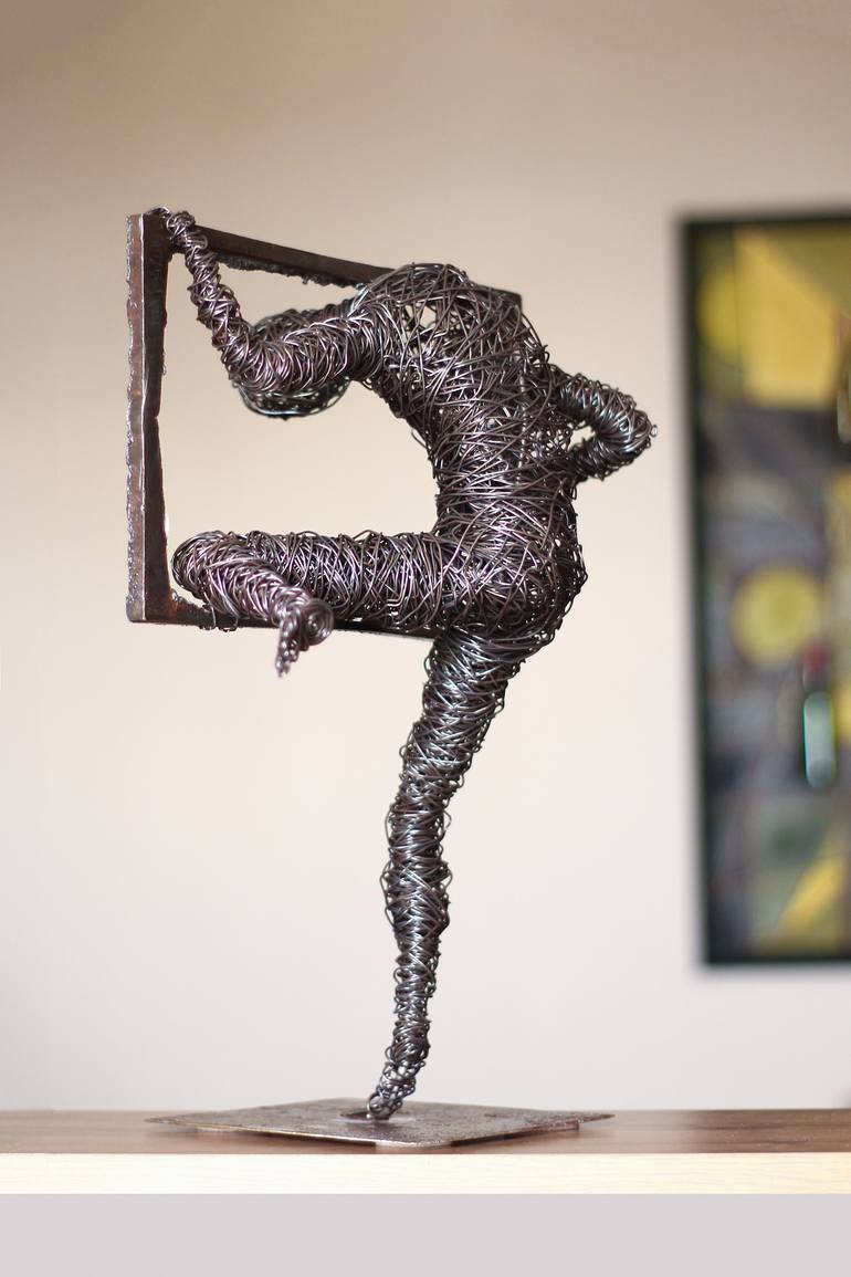 Original Abstract People Sculpture by Narinart Armgallery