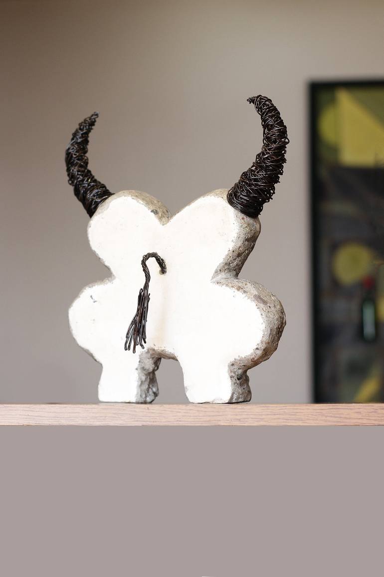 Original Abstract Animal Sculpture by Narinart Armgallery