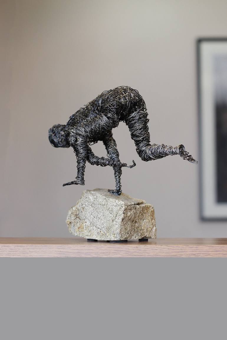 Original Abstract People Sculpture by Narinart Armgallery