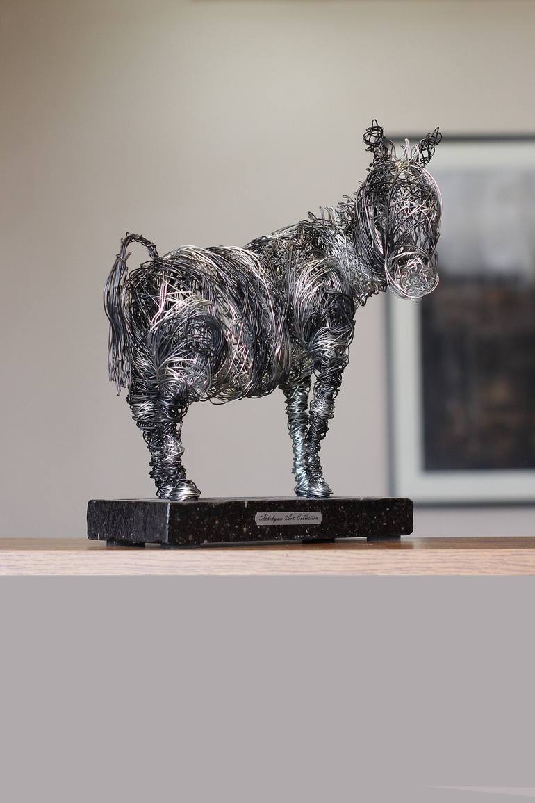 Original Realism Animal Sculpture by Narinart Armgallery