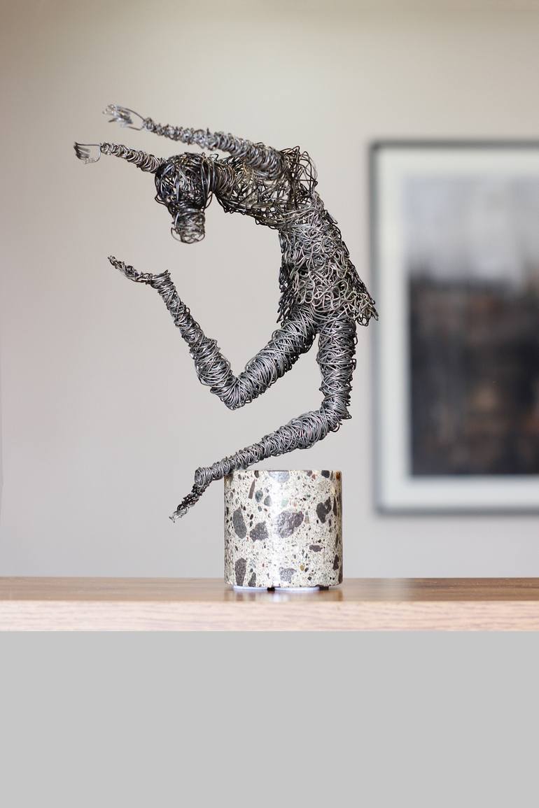 Original Abstract People Sculpture by Narinart Armgallery