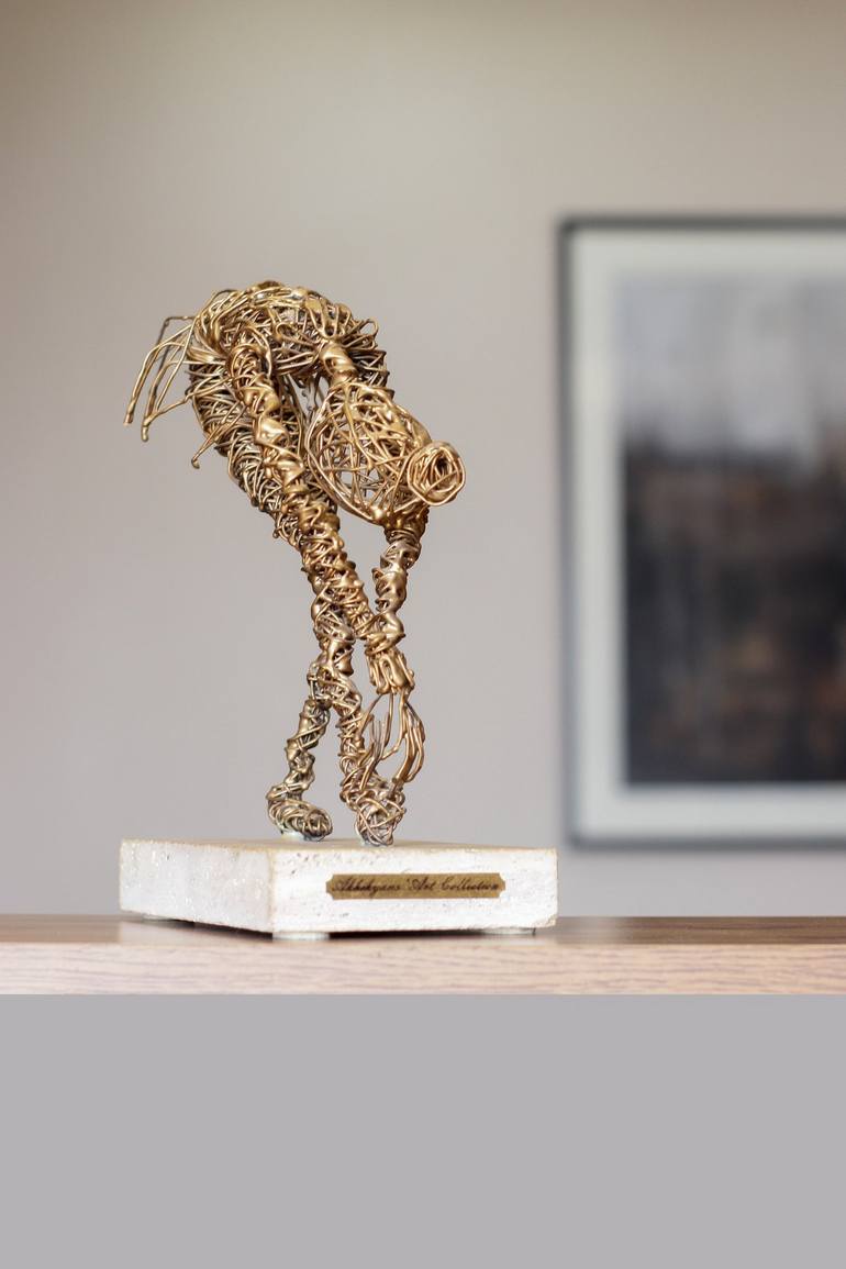 Original Figurative People Sculpture by Narinart Armgallery