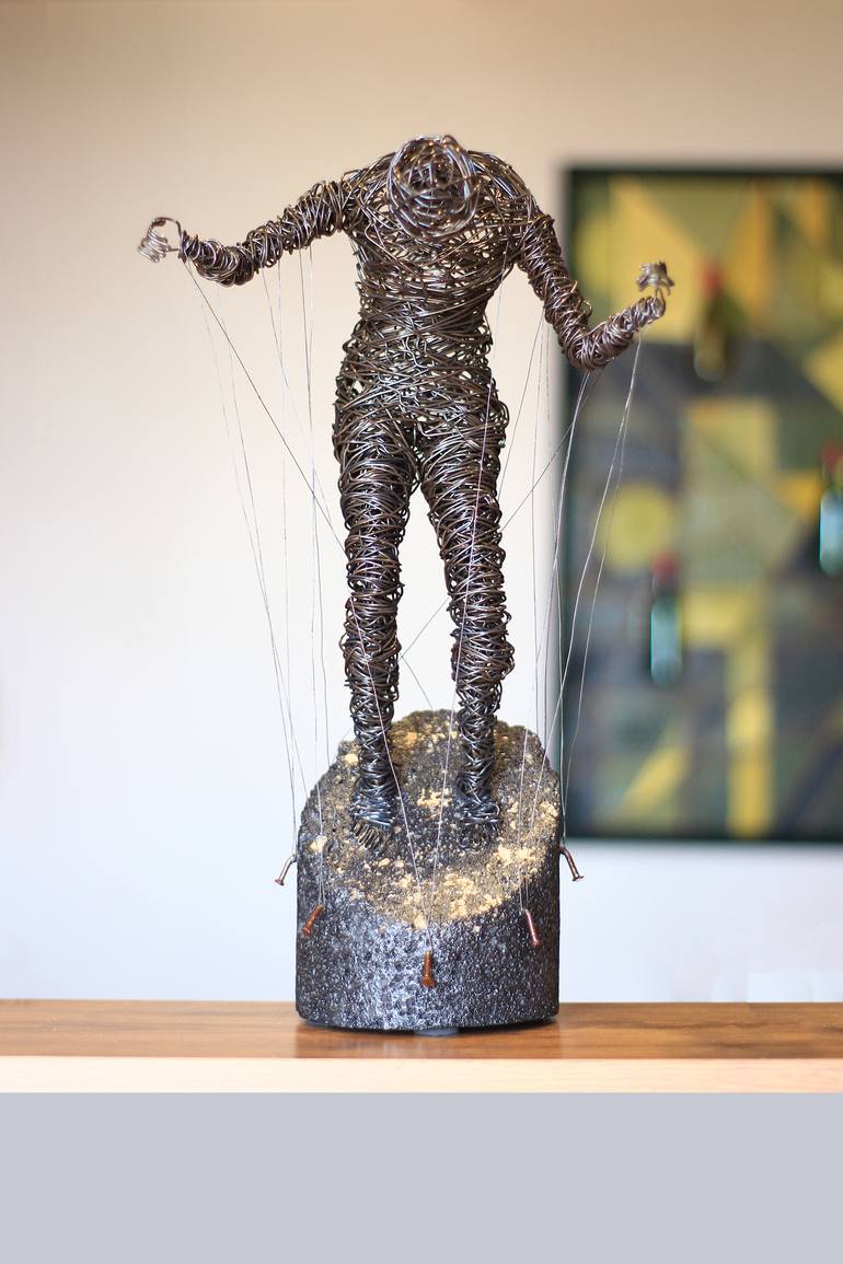 Original Figurative People Sculpture by Narinart Armgallery