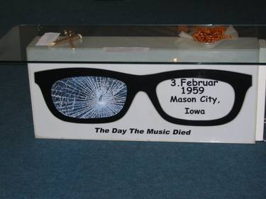 The Day The Music Died Memoriam to Buddy Holly thumb