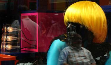 mannequins in London thumb