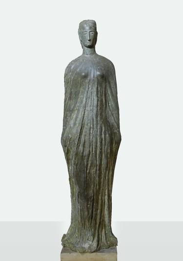 Original Women Sculpture by Olga Struve