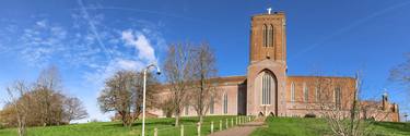 Guildford cathedral Surrey England thumb