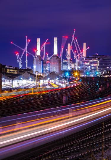 Original Modern Architecture Photography by M Tchaikovsky