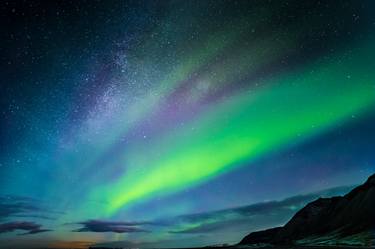 Northern Lights natural wonders Iceland # 2 thumb