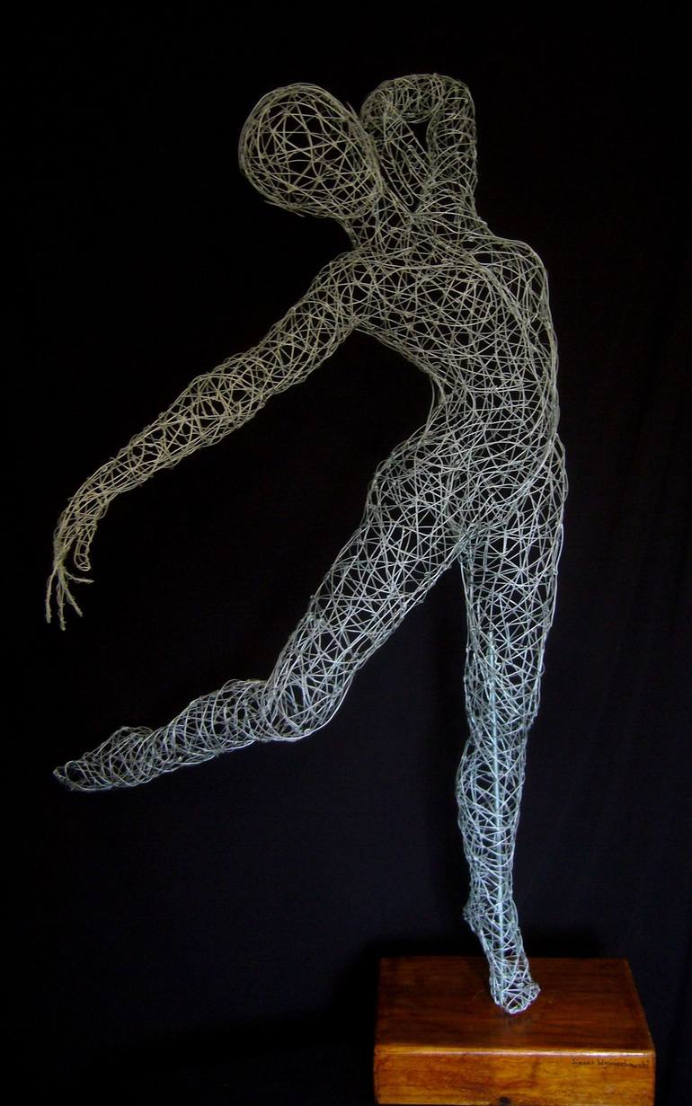 Original Figurative Women Sculpture by Simone Wojciechowski