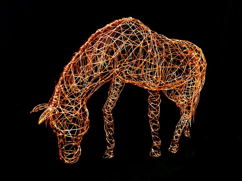 Original Documentary Animal Sculpture by Simone Wojciechowski