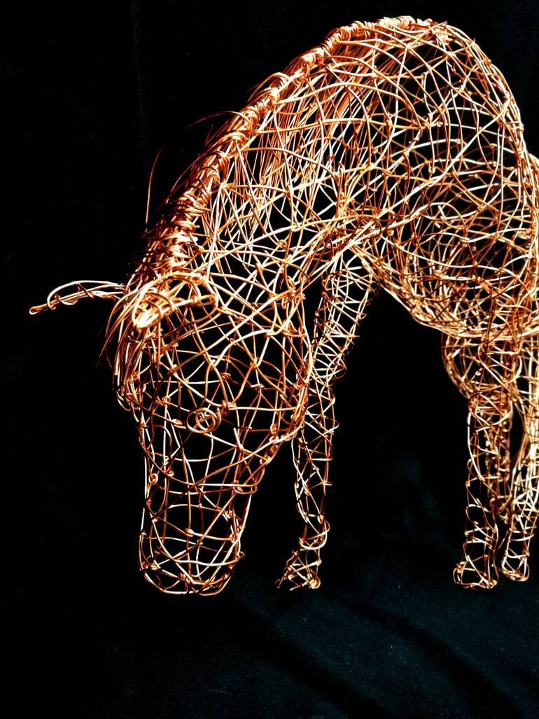 Original Documentary Animal Sculpture by Simone Wojciechowski