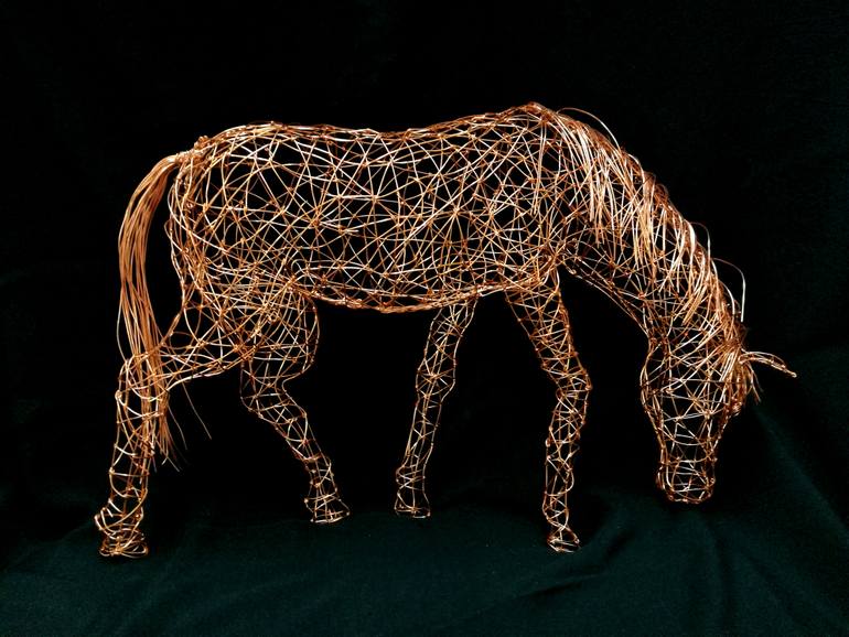 Original Documentary Animal Sculpture by Simone Wojciechowski