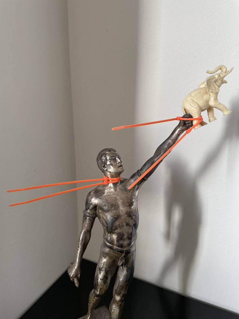 Original Men Sculpture by Mikki Midi