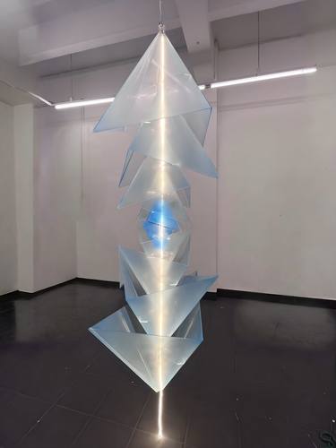 Original Geometric Abstract Sculpture by Catia Goffinet