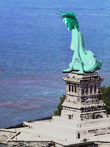 Statue Of Liberty Seated Grainy Photo thumb