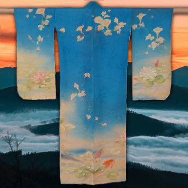 Vintage Traditional Japanese Geisha Kimono Mountains Sunset thumb