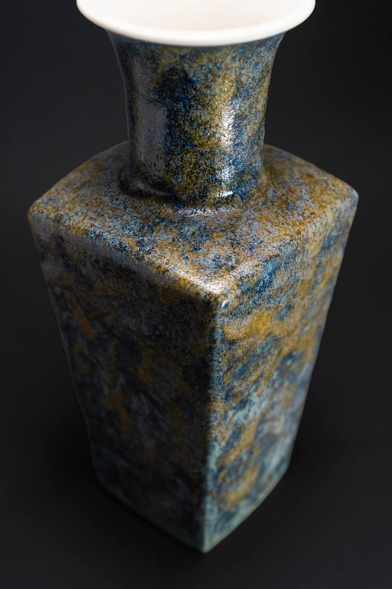 Original Contemporary Geometric Sculpture by Rhyan Taylor