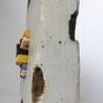 " Vision is the art of seeing what is invisible to others "

A sculpture of concrete, natural stones and acrylic.
Pieces of natural stones are inserted to one's preference.