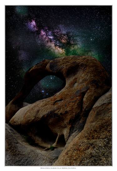 Alabama Hills, Sierras, Mobius Arch in Star Light - Limited Edition 10 of 100 thumb