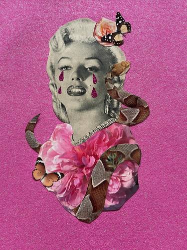 Marlyn Monroe portrait collage on a glitter paper thumb