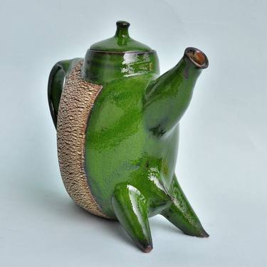 Green teapot thumb