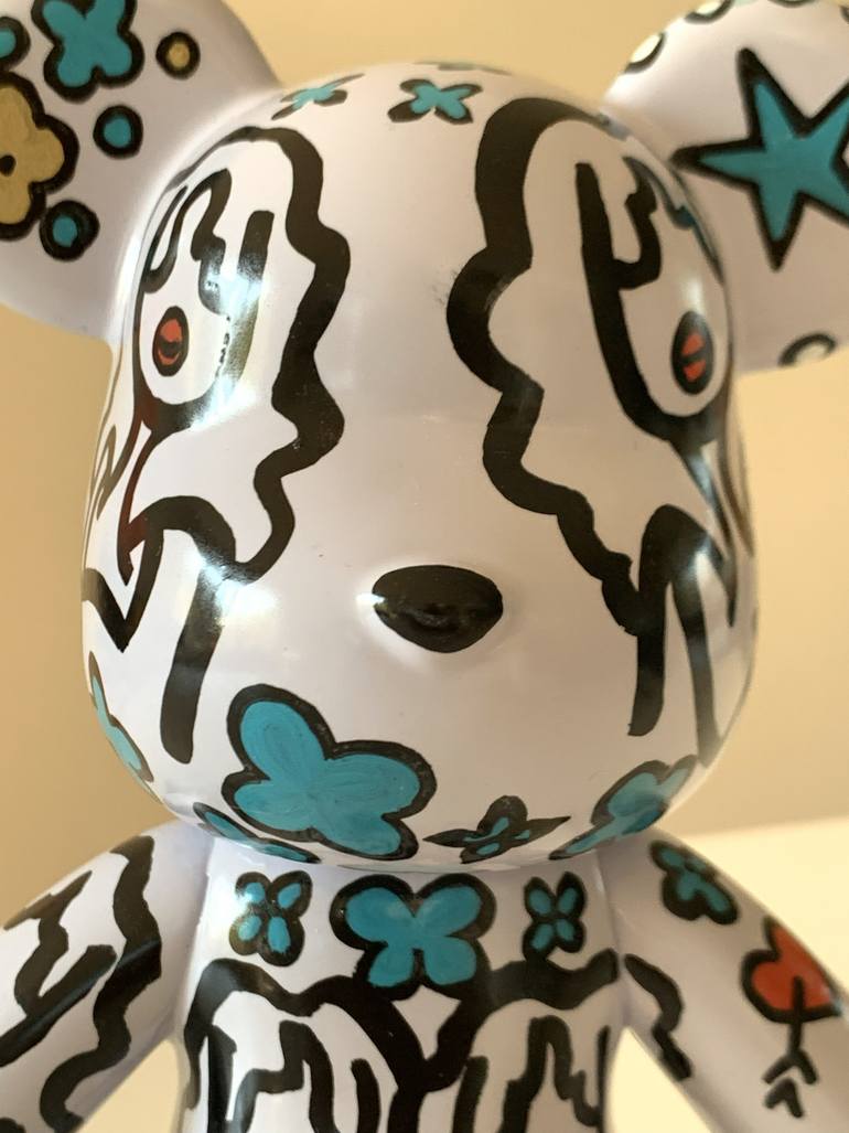 Original Contemporary Animal Sculpture by Caroline Montigneaux