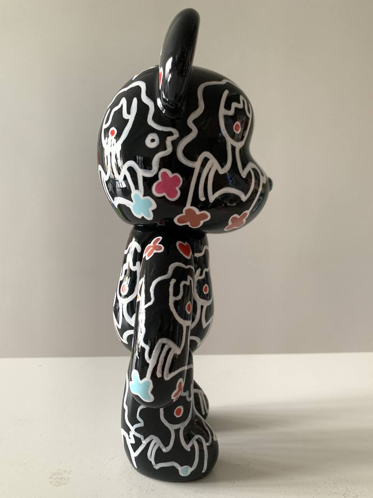 Original Contemporary Animal Sculpture by Caroline Montigneaux