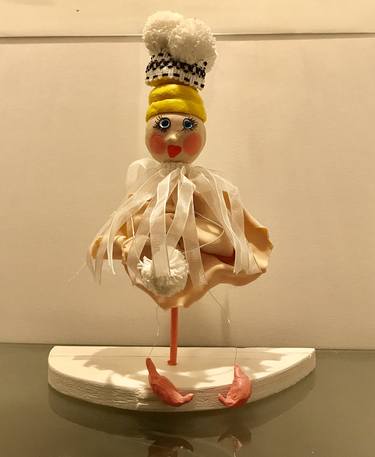 Clay Statue, Bloomingdale’s Girl Limited Edition thumb