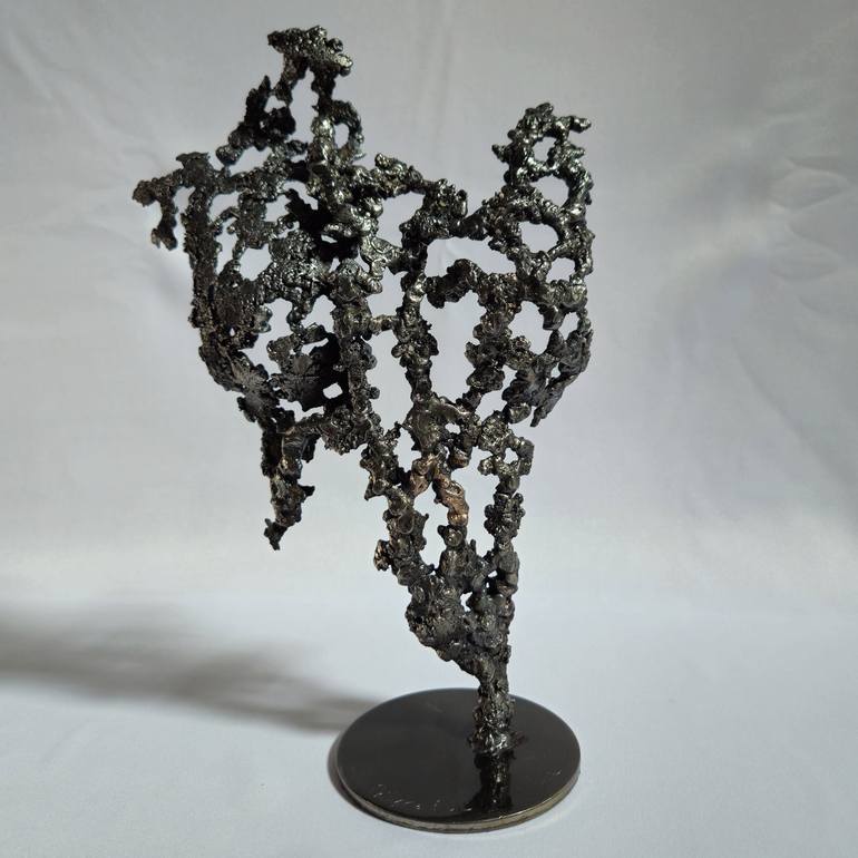 Original Contemporary Body Sculpture by Philippe Buil
