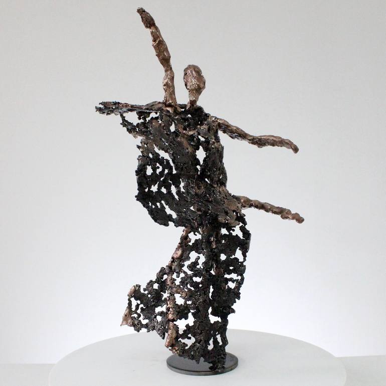 Original Abstract Women Sculpture by philippe BUIL