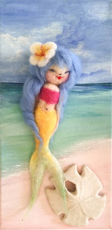 Cali Beach Mermaid Doll thumb