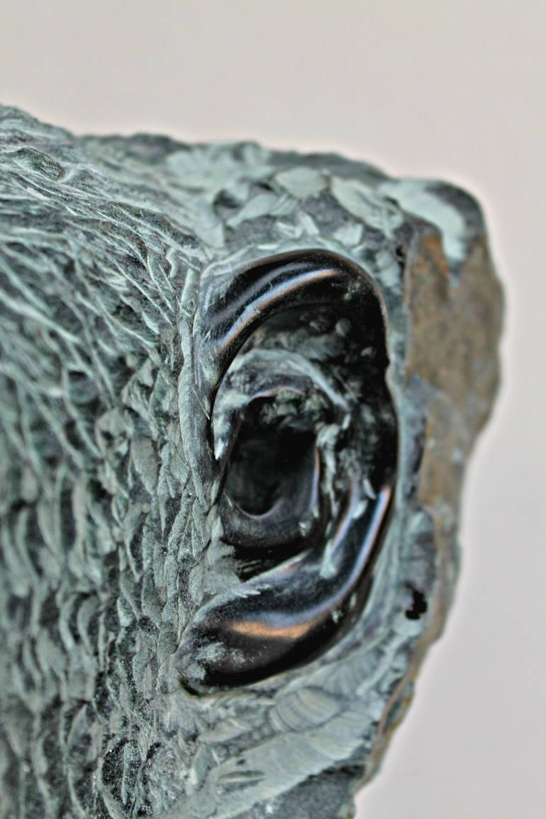 Original Figurative Animal Sculpture by Stef Van Den Heuvel