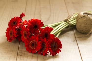 Still Life with red gerbera - Limited Edition 1 of 10 thumb