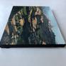 side view of canvas